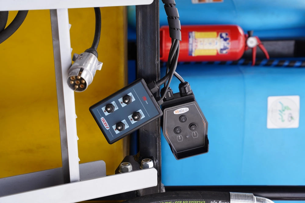 سمپاش بوم دار برقی