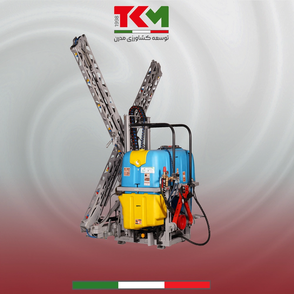 سمپاش بوم دار 800 لیتری کمپرسی بوم 16 متری هیدرولیکی